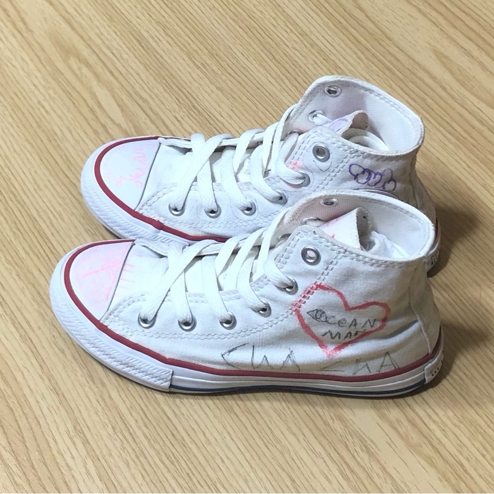 Converse Chuck Taylor Kids White Sneakers Unisex Boy Size 12.5 - Picture 5 of 12
